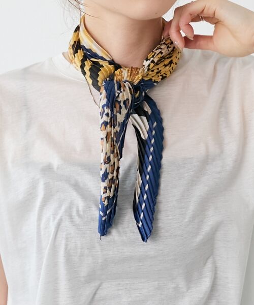 le.coeur blanc / ルクールブラン バンダナ・スカーフ | 《WEB限定アイテム》アニマルプリントプリーツスカーフ | 詳細5
