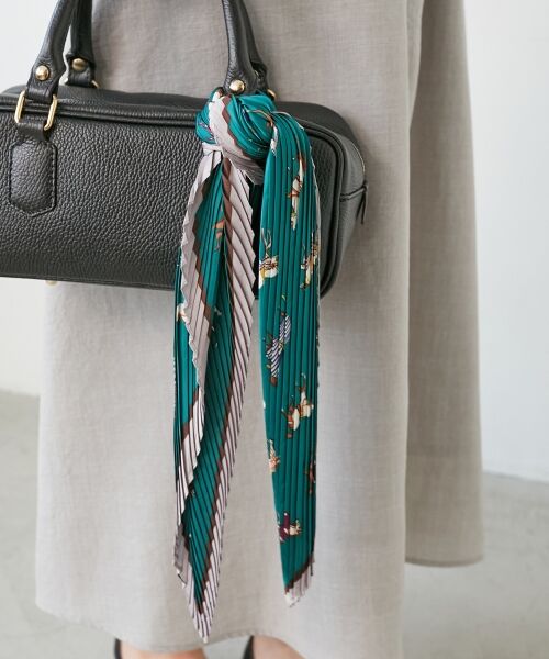 le.coeur blanc / ルクールブラン バンダナ・スカーフ | 《WEB限定アイテム》ホースプリントプリーツスカーフ | 詳細8