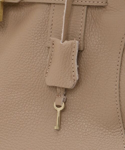 le.coeur blanc / ルクールブラン トートバッグ | MILLELAFIRENZE金具付きレザートートバッグ | 詳細9