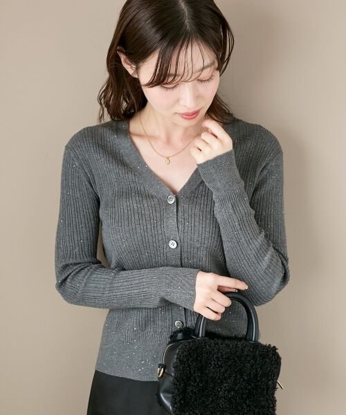 le.coeur blanc / ルクールブラン カーディガン・ボレロ | 《手洗い可能》スパンコールリブVネックカーディガン | 詳細5