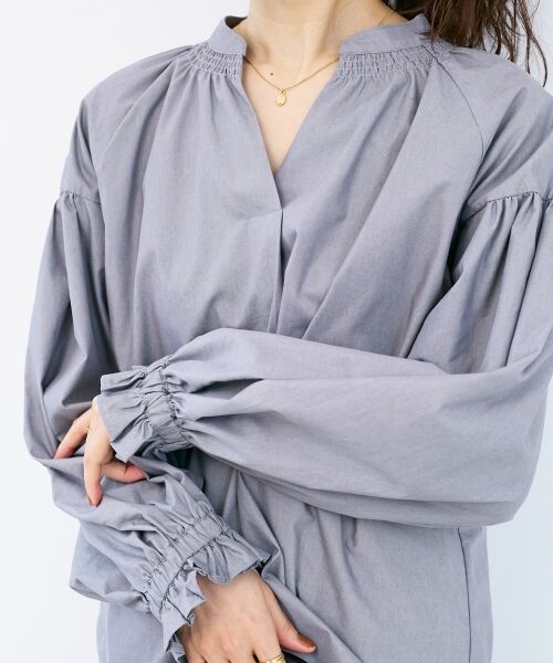 le.coeur blanc / ルクールブラン シャツ・ブラウス | シャーリングネックブラウス | 詳細17