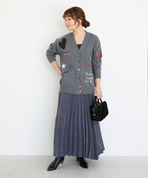 le.coeur blanc / ルクールブラン カーディガン・ボレロ | 《手洗い可能》TORRAZZO DONNA エンブロイダリーニットカーデ | 詳細2