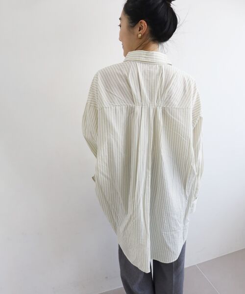le.coeur blanc / ルクールブラン シャツ・ブラウス | 《WEB限定アイテム》バックギャザーストライプオーバーシャツ | 詳細18