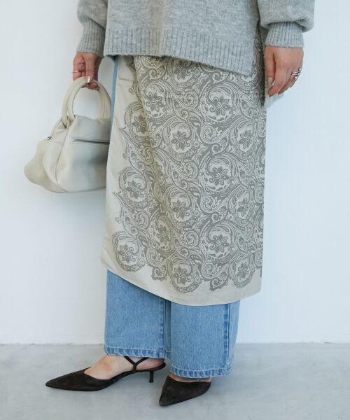 le.coeur blanc / ルクールブラン バンダナ・スカーフ | 《WEB限定アイテム》ペイズリープリントビッグスカーフ | 詳細3