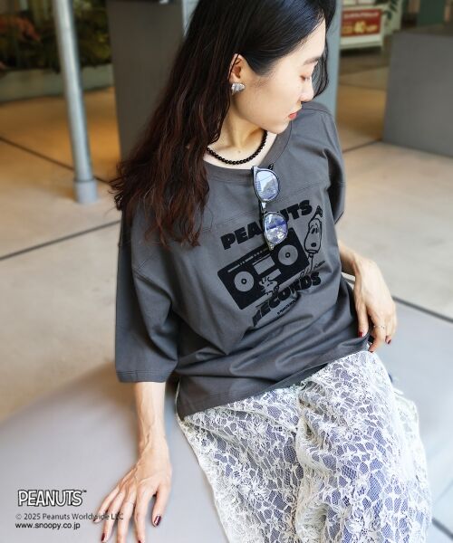 le.coeur blanc / ルクールブラン Tシャツ | 【PEANUTS】フットボールTシャツ | 詳細13