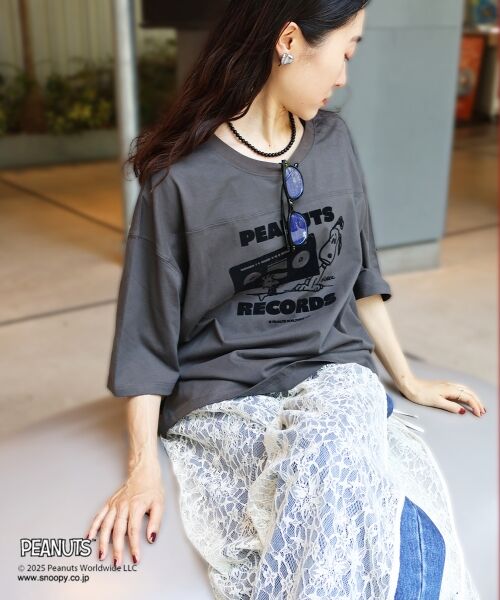 le.coeur blanc / ルクールブラン Tシャツ | 【PEANUTS】フットボールTシャツ | 詳細15