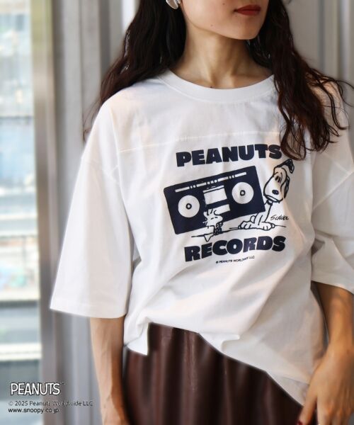 le.coeur blanc / ルクールブラン Tシャツ | 【PEANUTS】フットボールTシャツ | 詳細3