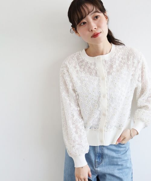 le. coeur blanc/ルクールブラン フラワーレース刺繍ニットカーディガン オフ 38 le. coeur blanc/ルクールブラン フラワーレース刺繍ニットカーディガン オフ 38