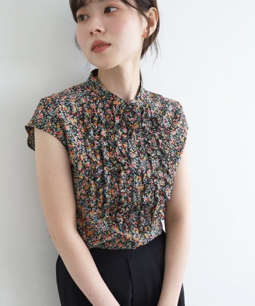 le.coeur blanc / ルクールブラン シャツ・ブラウス | 《手洗い可能》リバティフロントフリルブラウス | 詳細2