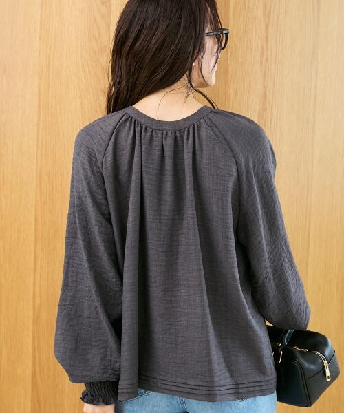 le.coeur blanc / ルクールブラン シャツ・ブラウス | ウールタッチ袖シャーリングブラウス | 詳細15