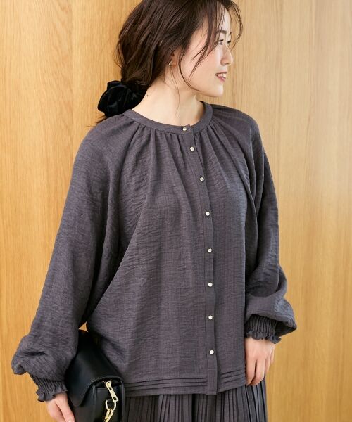 le.coeur blanc / ルクールブラン シャツ・ブラウス | ウールタッチ袖シャーリングブラウス | 詳細3