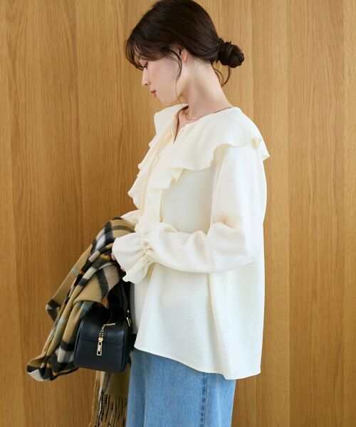 le.coeur blanc / ルクールブラン シャツ・ブラウス | 《手洗い可能》ウールタッチフリルカラーブラウス | 詳細17
