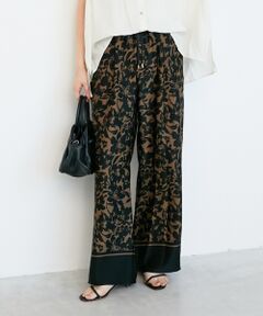 le.coeur blanc / ルクールブラン その他パンツ | パネルフラワープリントパンツ