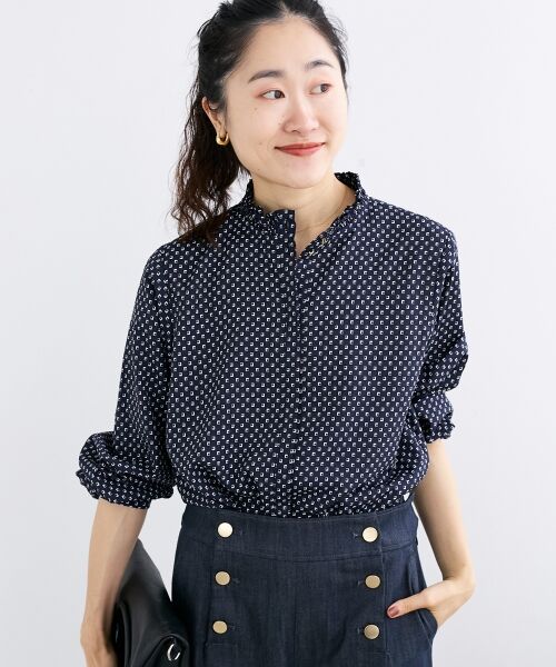 le.coeur blanc / ルクールブラン シャツ・ブラウス | 《手洗い可能》シャーリングネック幾何柄ブラウス | 詳細14