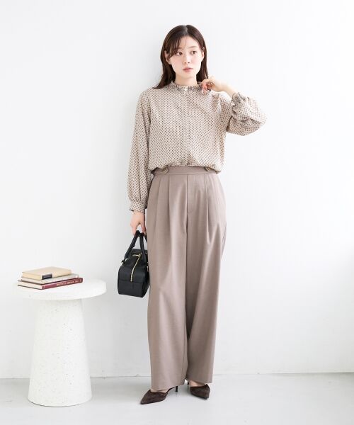 le.coeur blanc / ルクールブラン シャツ・ブラウス | 《手洗い可能》シャーリングネック幾何柄ブラウス | 詳細8