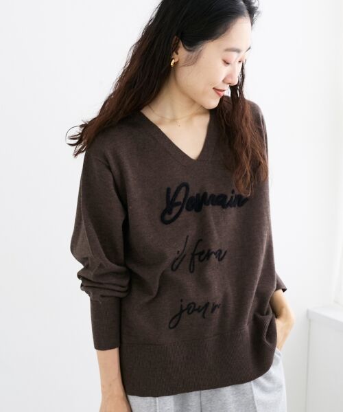 le. coeur blanc/ルクールブラン フレーズロゴ刺繍Vネックニット ブラウン 38 le. coeur blanc/ルクールブラン フレーズロゴ刺繍Vネックニット ブラウン 38