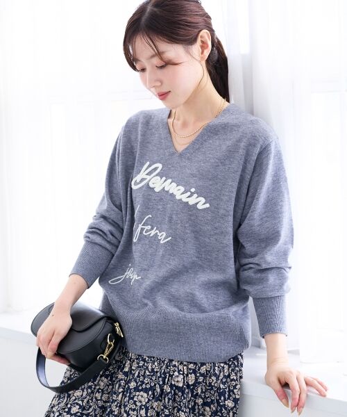 le. coeur blanc/ルクールブラン フレーズロゴ刺繍Vネックニット グレー 38