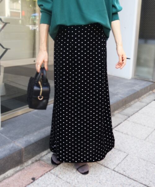le.coeur blanc / ルクールブラン ロング・マキシ丈スカート | グリッタードットベロアナロースカート | 詳細18