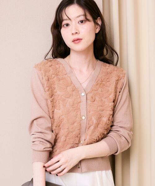 le.coeur blanc / ルクールブラン カーディガン・ボレロ | 《手洗い可能》フラワーチュール刺繍Vネックカーディガン | 詳細7