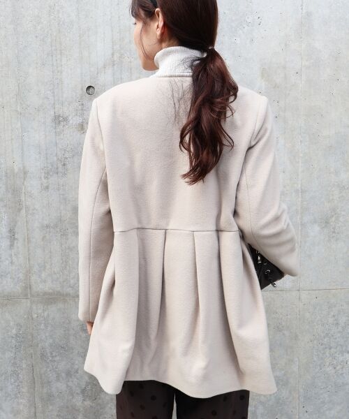 le.coeur blanc / ルクールブラン その他アウター | ウールペプラムノーカラーコート | 詳細4