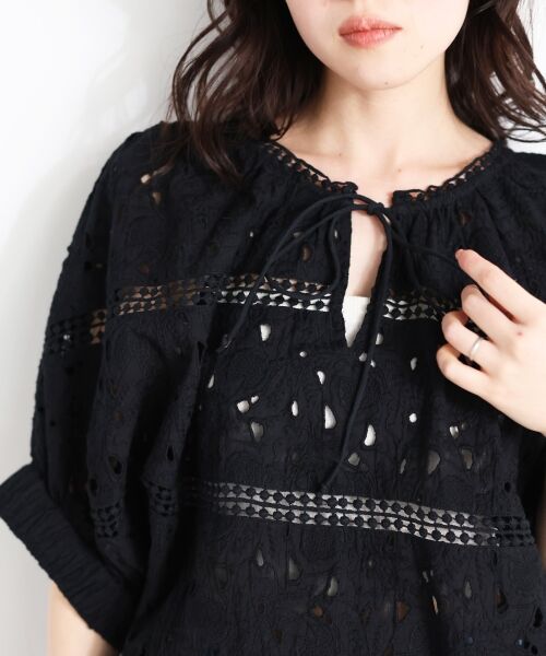 le.coeur blanc / ルクールブラン シャツ・ブラウス | TORRAZZO DONNAカットワークレースブラウス（ブラック）