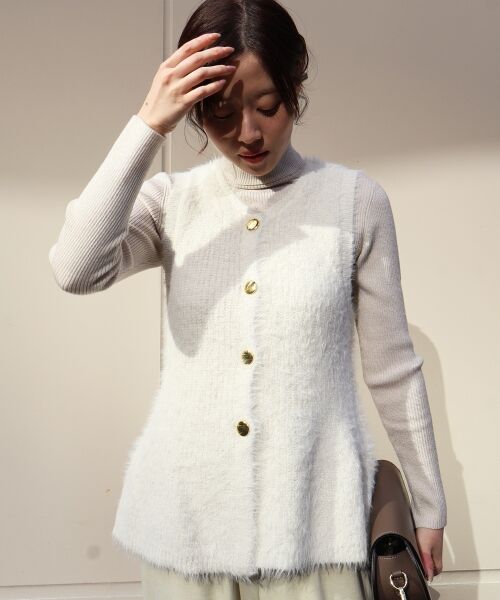 le.coeur blanc / ルクールブラン ベスト | 《WEB限定アイテム》フェザーヤーンラメニットベスト | 詳細3