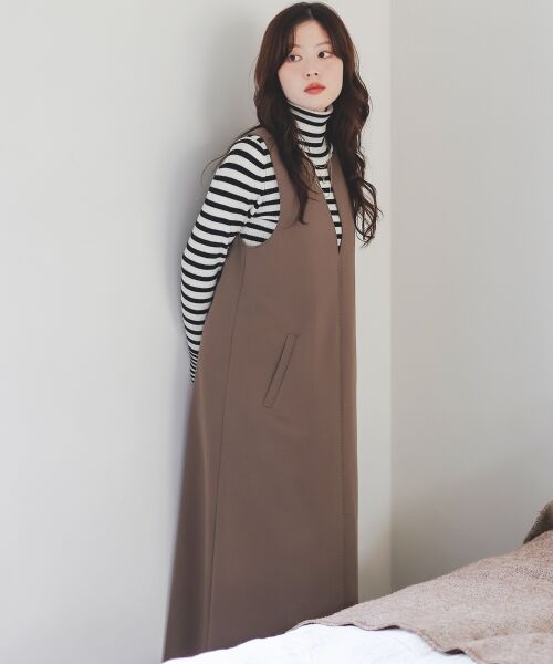 le.coeur blanc / ルクールブラン ロング・マキシ丈ワンピース | Vネックジャンパースカート | 詳細2