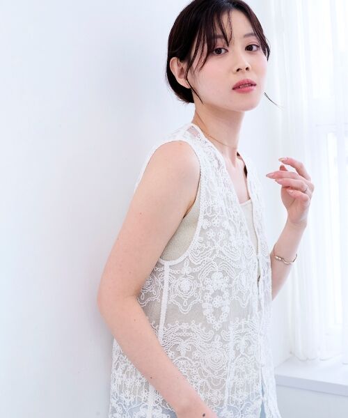 le.coeur blanc / ルクールブラン ベスト | TORRAZZO DONNAエンブロイダリーレースベスト | 詳細19