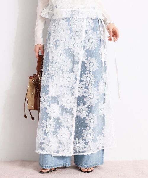 le.coeur blanc / ルクールブラン ロング・マキシ丈スカート | TORRAZZO DONNAフローラルレースラップスカート | 詳細2