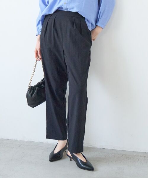 le.coeur blanc / ルクールブラン その他パンツ | ストレッチツータックテーパード（ブラック）