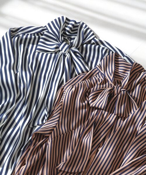 le.coeur blanc / ルクールブラン シャツ・ブラウス | 【日本製】ストライプボウタイブラウス（ネイビー柄）