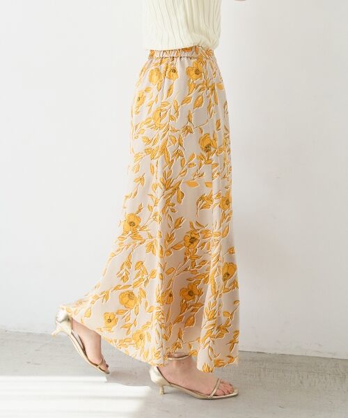 le.coeur blanc / ルクールブラン ロング・マキシ丈スカート | 【日本製】サテンフラワープリントフレアスカート | 詳細6