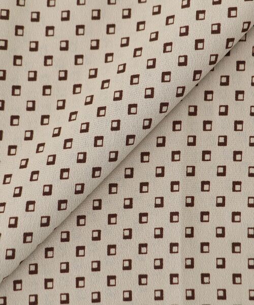 le.coeur blanc / ルクールブラン シャツ・ブラウス | 【日本製】シャーリングネック幾何柄ブラウス | 詳細15