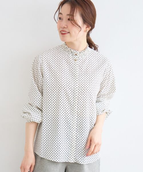 le.coeur blanc / ルクールブラン シャツ・ブラウス | 【日本製】シャーリングネック幾何柄ブラウス | 詳細20