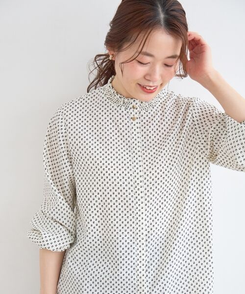 le.coeur blanc / ルクールブラン シャツ・ブラウス | 【日本製】シャーリングネック幾何柄ブラウス | 詳細21