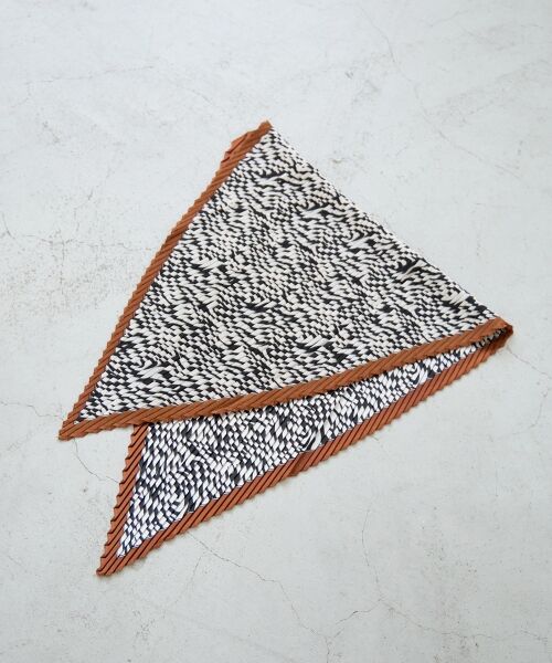 le.coeur blanc / ルクールブラン バンダナ・スカーフ | 《WEB限定アイテム》ゼブラプリントプリーツスカーフ | 詳細9