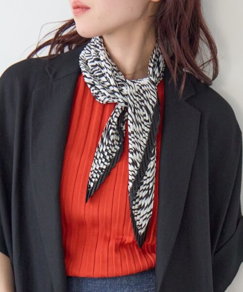 le.coeur blanc / ルクールブラン バンダナ・スカーフ | 《WEB限定アイテム》ゼブラプリントプリーツスカーフ（ブラック）