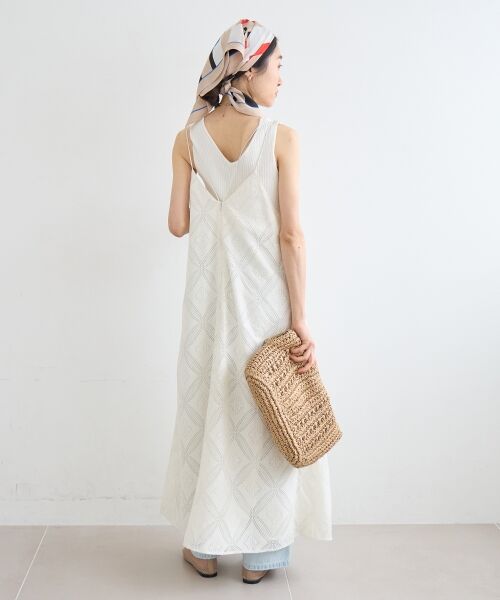 le.coeur blanc / ルクールブラン ロング・マキシ丈ワンピース | パッチワーク風レースキャミワンピース | 詳細14