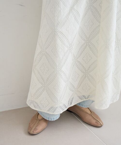 le.coeur blanc / ルクールブラン ロング・マキシ丈ワンピース | パッチワーク風レースキャミワンピース | 詳細22