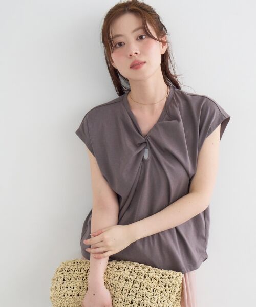 le.coeur blanc / ルクールブラン Tシャツ | 《WEB限定アイテム》フロントツイストTシャツ（Ｃ／グレー）