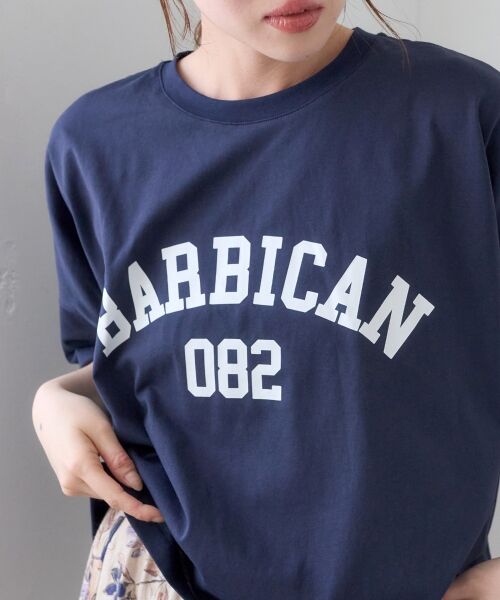 le.coeur blanc / ルクールブラン Tシャツ | 《WEB限定アイテム》カレッジロゴオーバーTシャツ（ネイビー）