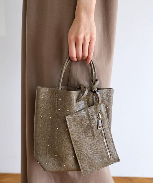 le.coeur blanc / ルクールブラン トートバッグ | MILLELA FIRENZEスタッズミニトートバッグ（モカ）