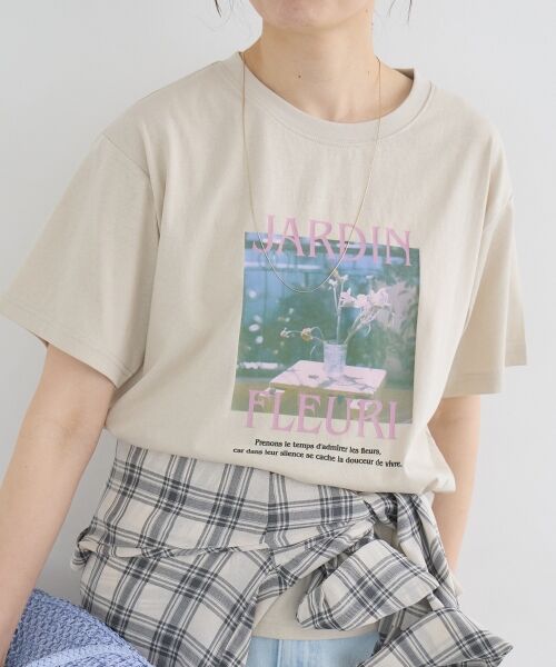 le.coeur blanc / ルクールブラン Tシャツ | JARDIN FLEURIフォトTEE（ベージュ）