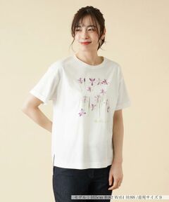 フラワープリントTシャツ