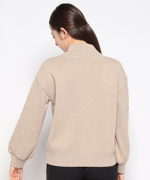 Leilian / レリアン ニット・セーター | 袖刺繍ハイネックニット | 詳細2