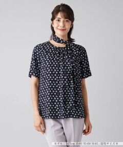 Leilian / レリアン シャツ・ブラウス | リボンベルト付きイニシャルロゴブラウス【ROCHAS Premiere】