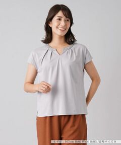 Leilian / レリアン カットソー | ビジューキーネックカットソー