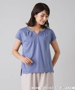 Leilian / レリアン カットソー | ビジューキーネックカットソー