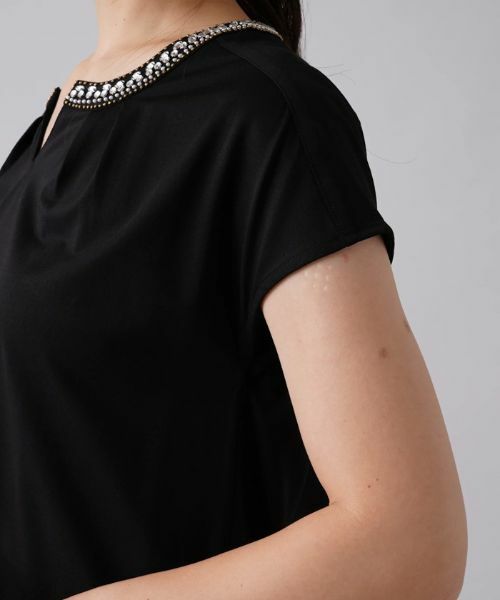 Leilian / レリアン カットソー | ビジューキーネックカットソー | 詳細8