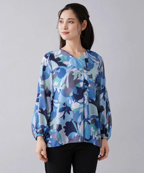 Leilian / レリアン シャツ・ブラウス | 幾何学柄Vネックオーバーブラウス | 詳細4